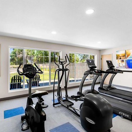 Comfort Inn & Suites Susanville Bagian luar foto