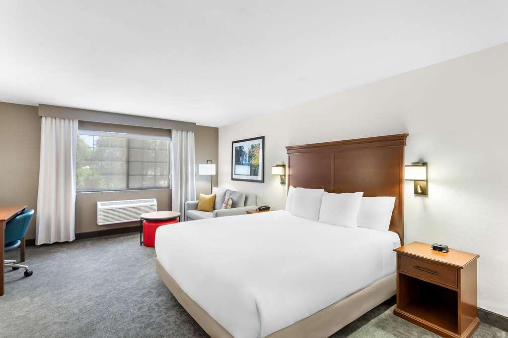 Comfort Inn & Suites Susanville Ruang foto