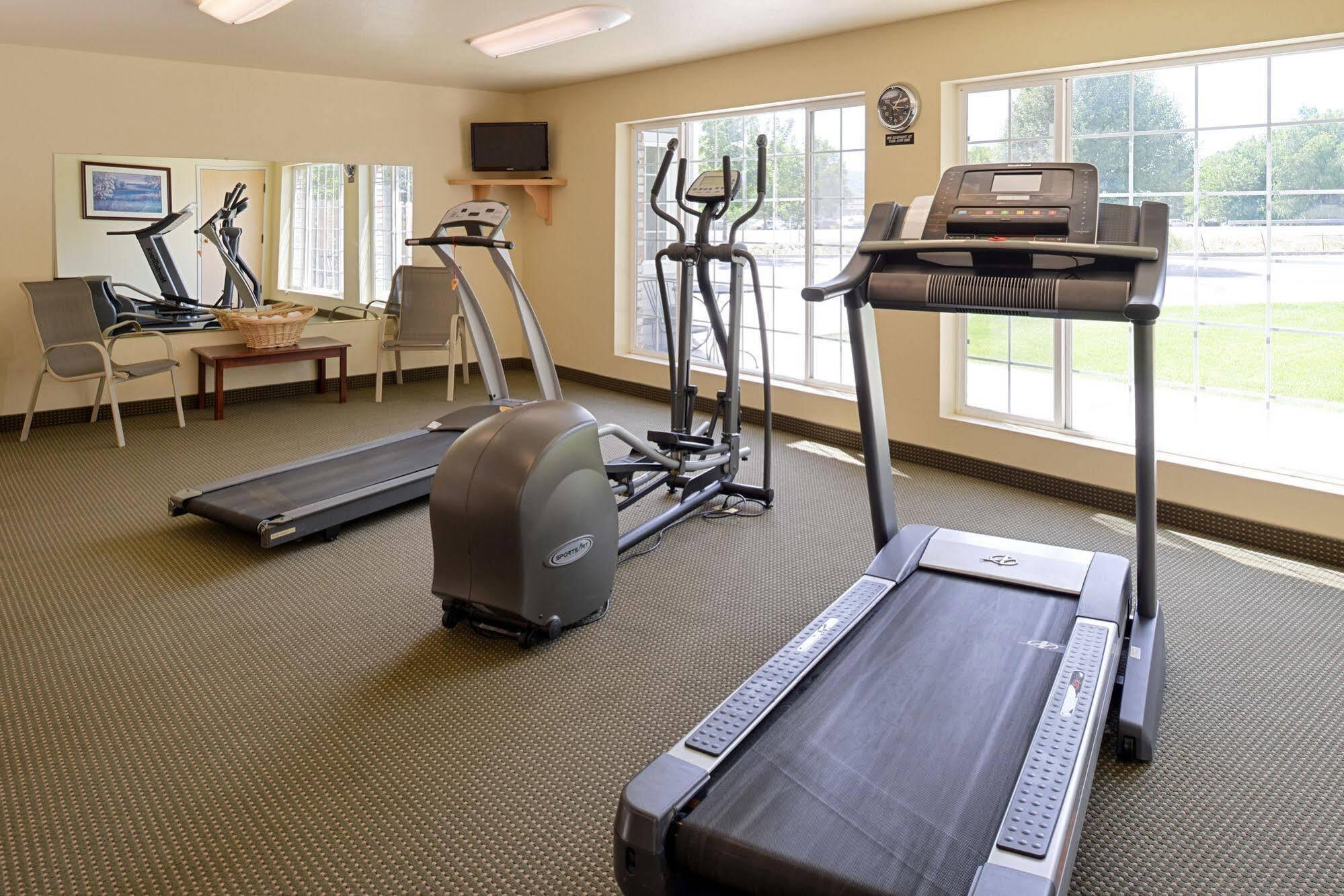 Comfort Inn & Suites Susanville Bagian luar foto